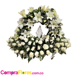 Fúnebre en forma de Corona con imagen religiosa (Blanco total)